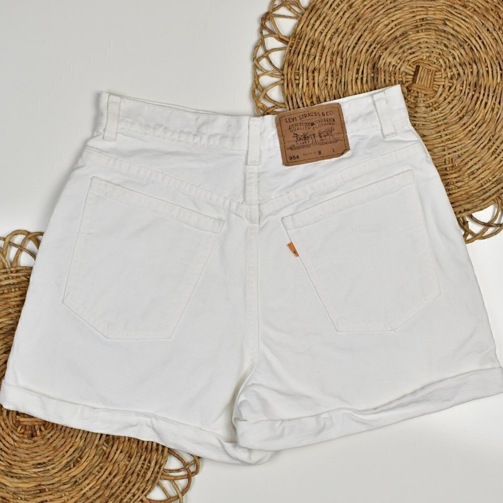 Vintage Orange Tab Levi's 954 White Cuffed Denim Shorts